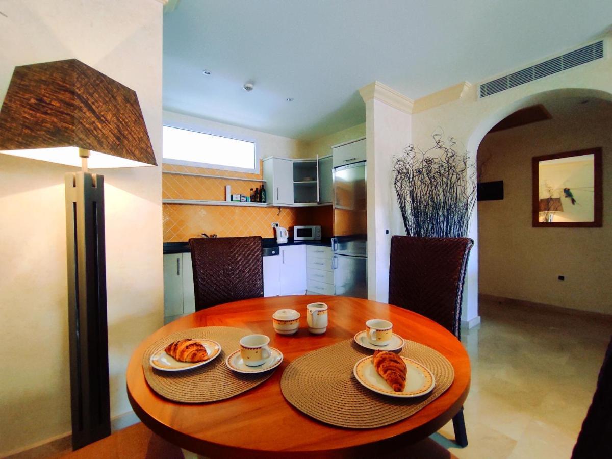 El Nautico Suites, The Beachfront Paradise ซานมิเกลเดียโบนา ภายนอก รูปภาพ